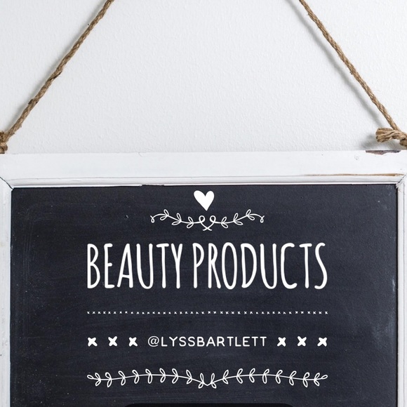 Beauty / Makeup / Self-Care Products - Picture 1 of 1
